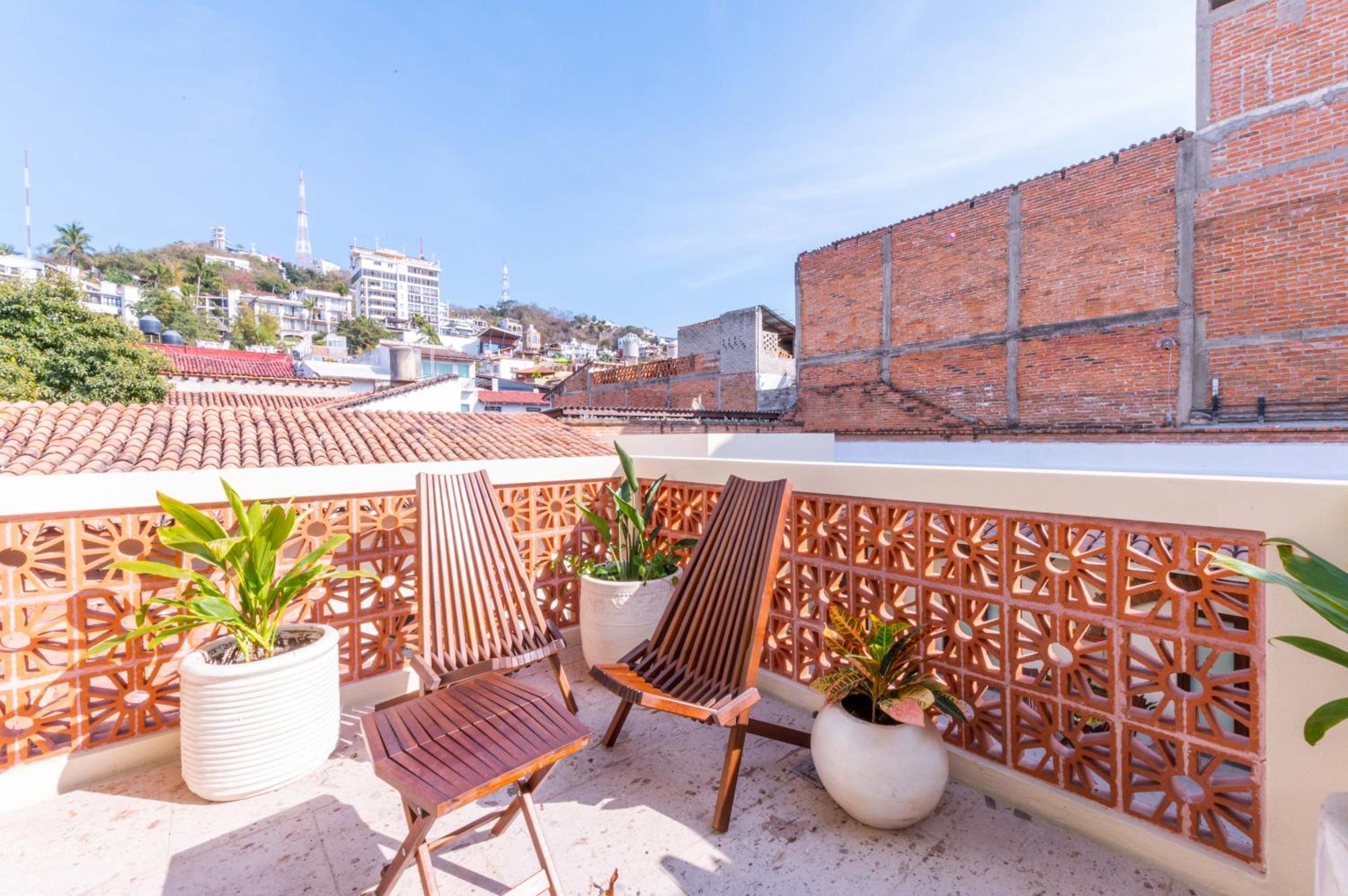Hotel Casa Victoria Malecon - Adults Only à Puerto Vallarta Extérieur photo