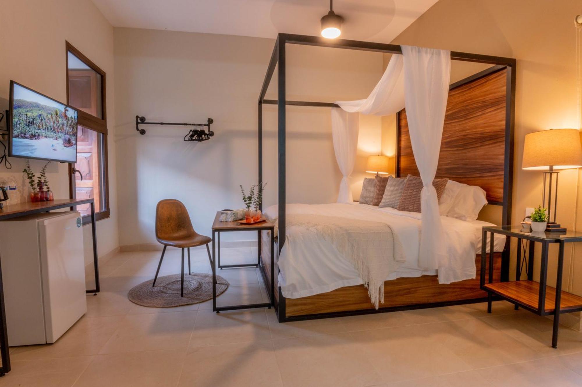 Hotel Casa Victoria Malecon - Adults Only à Puerto Vallarta Extérieur photo