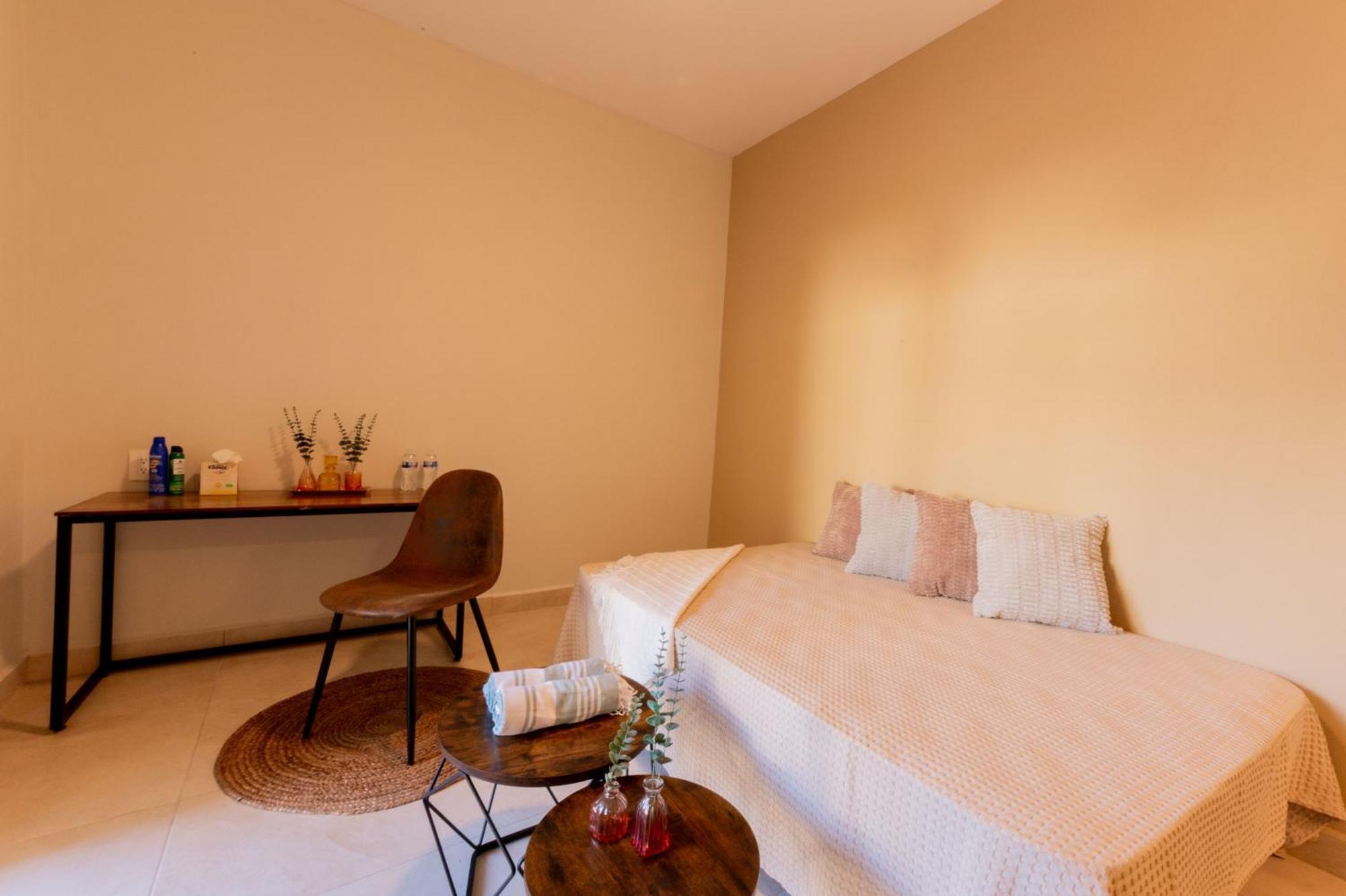 Hotel Casa Victoria Malecon - Adults Only à Puerto Vallarta Extérieur photo
