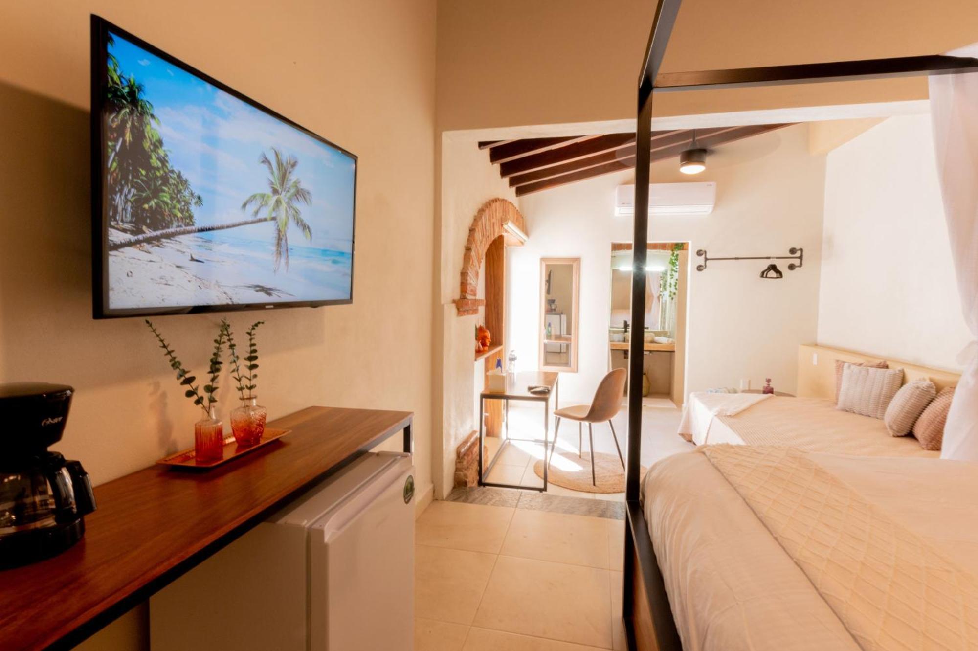 Hotel Casa Victoria Malecon - Adults Only à Puerto Vallarta Extérieur photo